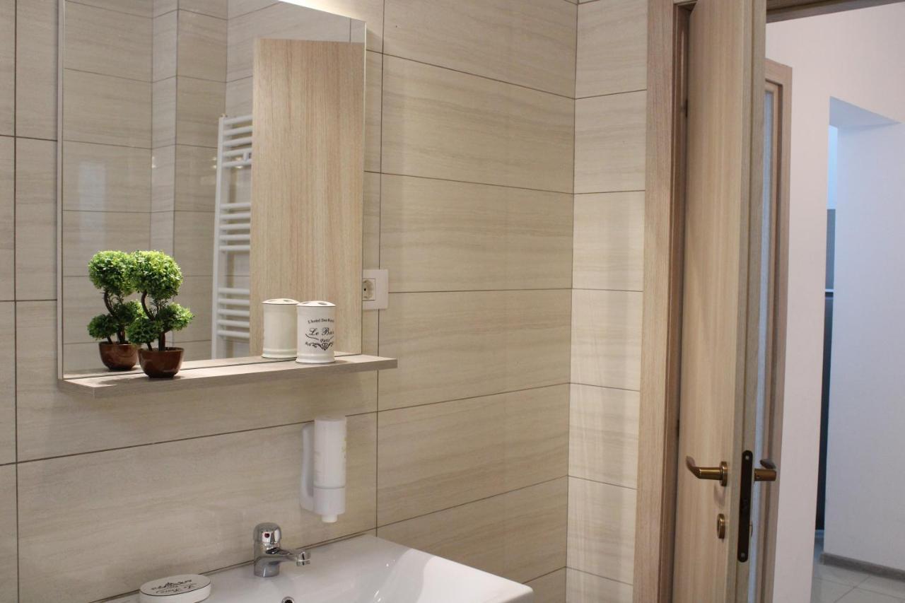 Bluewaves Apartment Mamaia Nord Năvodari Eksteriør billede