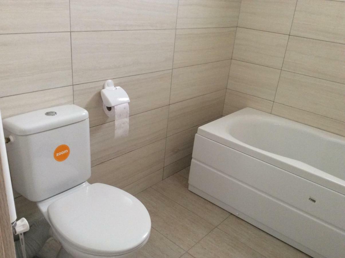 Bluewaves Apartment Mamaia Nord Năvodari Eksteriør billede